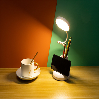 Lampe de table à LED pour chambre à coucher à faible luminosité 3500-6500K Température de couleur 5W Puissance de la lumière
