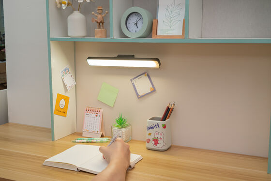 Sensor tactile lampe magnétique rechargeable salle d'étude chambre à coucher ville de Shantou Chaoyang Portable éclairage durable
