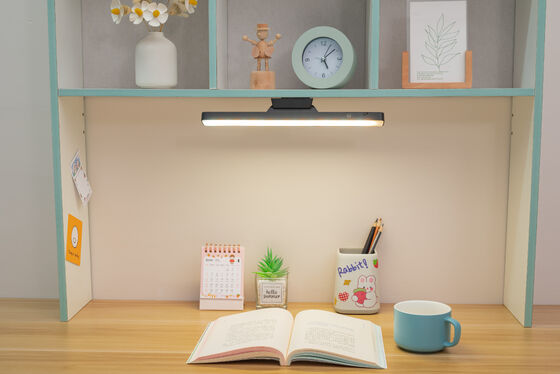 Lampe de lecture LED pour bureau, design durable, idéale pour le bureau, l'étude et l'éclairage domestique
