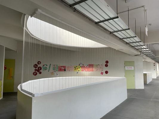 Grille de sécurité invisible Barrière de sécurité invisible conçue pour protéger efficacement les enfants et les animaux de compagnie tout en préservant leur esthétique