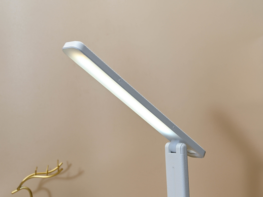 Portable lampe à écrans de bureau de bureau d'étude lampe de protection oculaire pour chambre à coucher