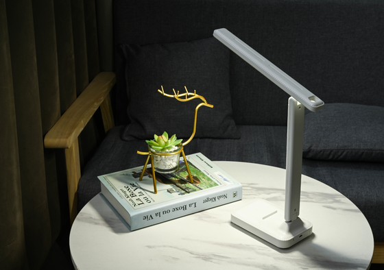 Lampe de table pliable à bras réglable 5500 Kelvin à commande tactile avec 10 ampoules pour un éclairage clair