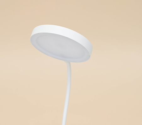 Lampe de table de chambre à coucher réglable à bras avec contrôle tactile de brillance à trois niveaux
