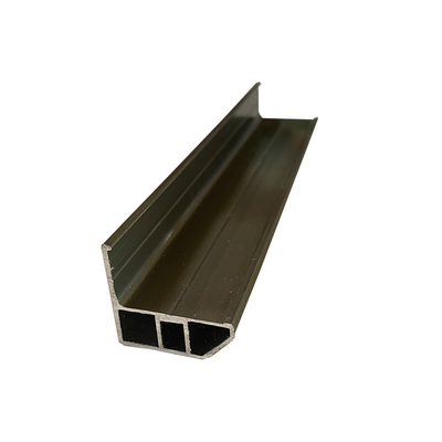 Tracé de rails en aluminium blanc personnalisable avec une résistance robuste pour les structures de balcon