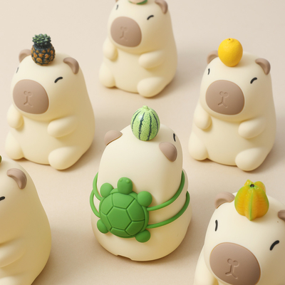 Lumière de nuit capybara pour chambre d'enfant