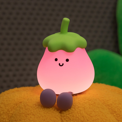2025 Vente à chaud LED à batterie USB alimenté à l'aubergine Lumières de nuit pour enfants Lampes pour la décoration de la maison Éclairage des fêtes Lumières de nuit Pour cadeau