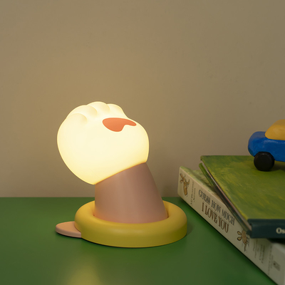 Lumière de nuit à patte de chat avec source d'alimentation à batterie et conception multifonctionnelle