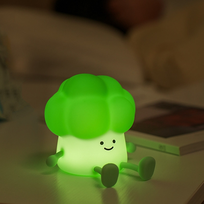 Cute dessin animé brocoli pour accompagner les enfants à dormir lumière de nuit de silicone lampe de lit rechargeable légumes
