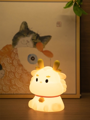 Charge de dragon à la voix intelligente avec couchage en silicone Pat Créatif Nuit de lumière cadeau