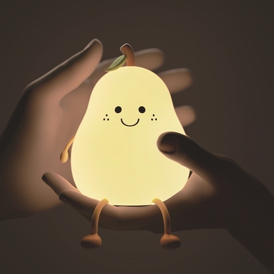 Une belle lampe LED de 1200 mAh alimentée par batterie