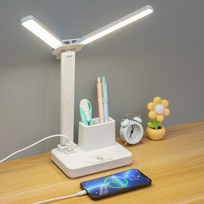 Lampe de bureau rechargeable de type C offrant une batterie de 800 mAh éclairage de l'espace de travail