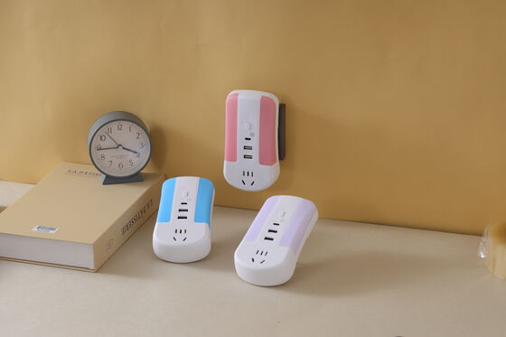 Socket de conception d'usine avec commande vocale et prise murale standard à distance