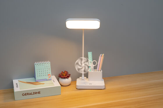 Lampe de bureau rechargeable adaptée à l'étude chambre à coucher Économie d'énergie et batterie de longue durée