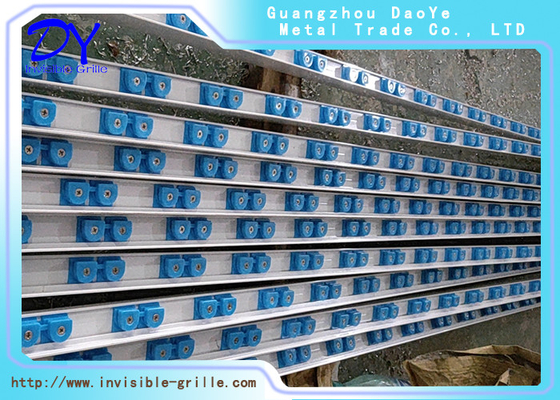 Gril invisible de fil d'acier de ressort pour le profil en aluminium fixe par Windows de rideau