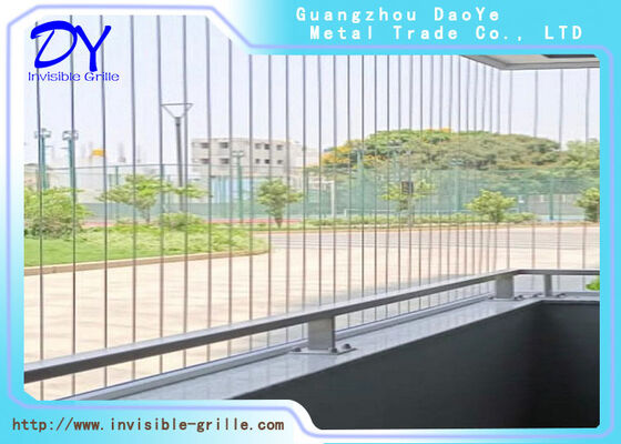 Grille de sécurité invisible Barrière de sécurité invisible conçue pour protéger efficacement les enfants et les animaux de compagnie tout en préservant leur esthétique