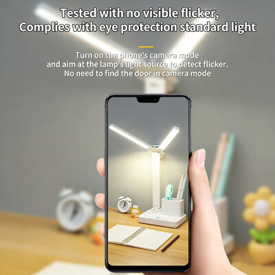 Lampe de table à LED lumineux réglable Convient pour la lecture, l'écriture et les tâches informatiques