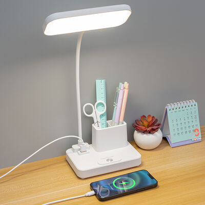 Lampe de bureau rechargeable offrant un port de chargement USB et trois niveaux de luminosité pour l'éclairage de l'espace de travail